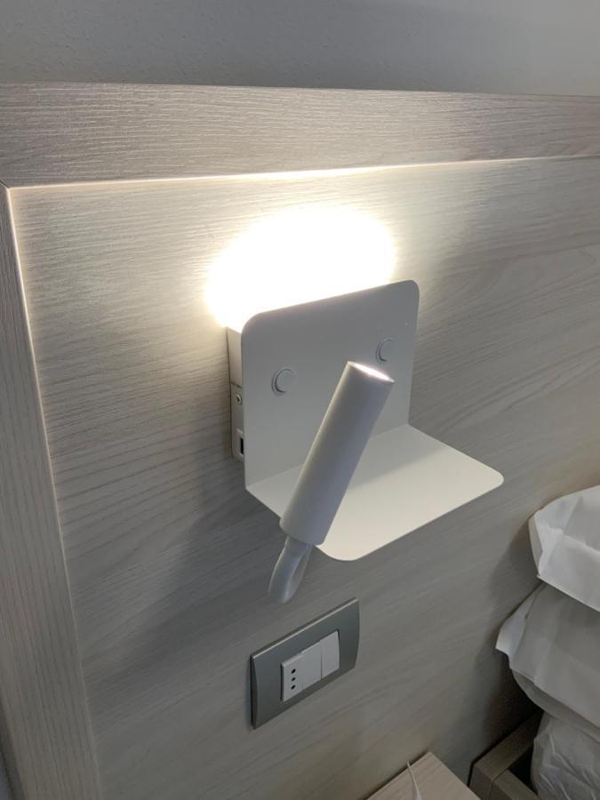 ホテル Residenza Pezzani パルマ エクステリア 写真