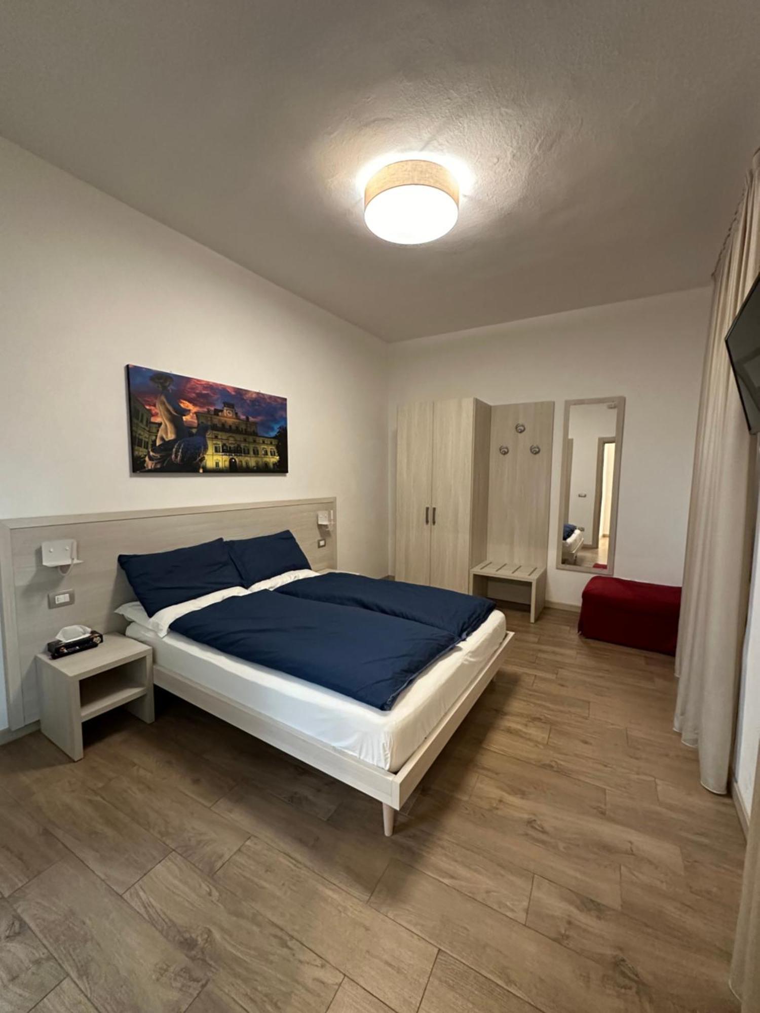 ホテル Residenza Pezzani パルマ エクステリア 写真