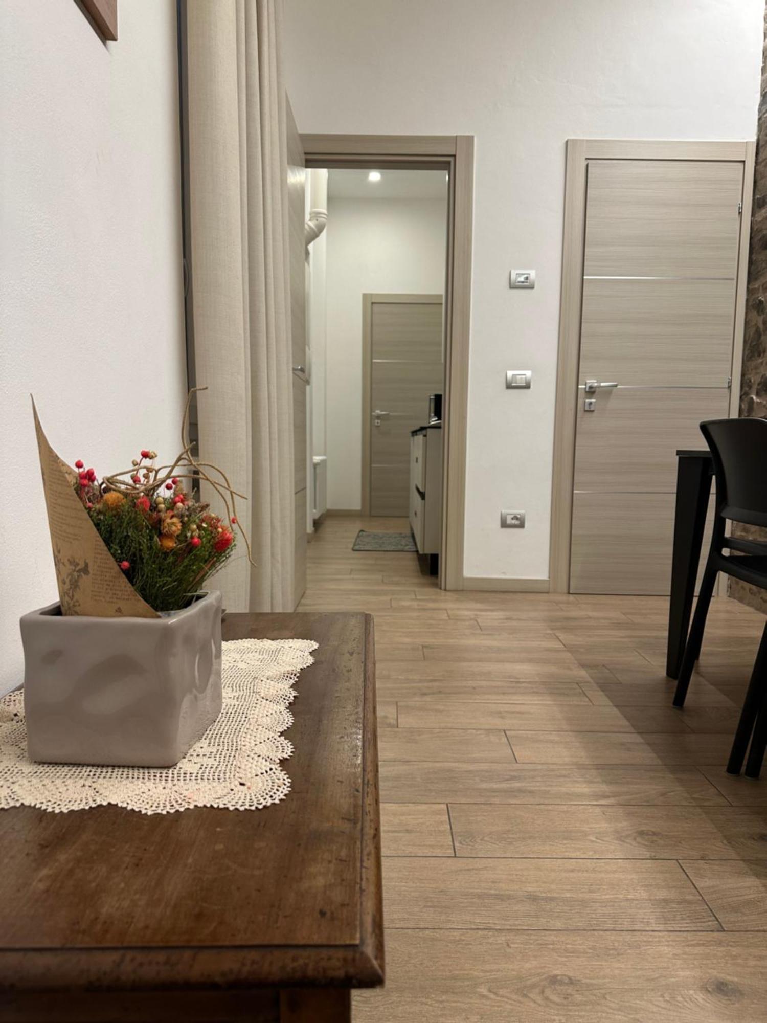 ホテル Residenza Pezzani パルマ エクステリア 写真
