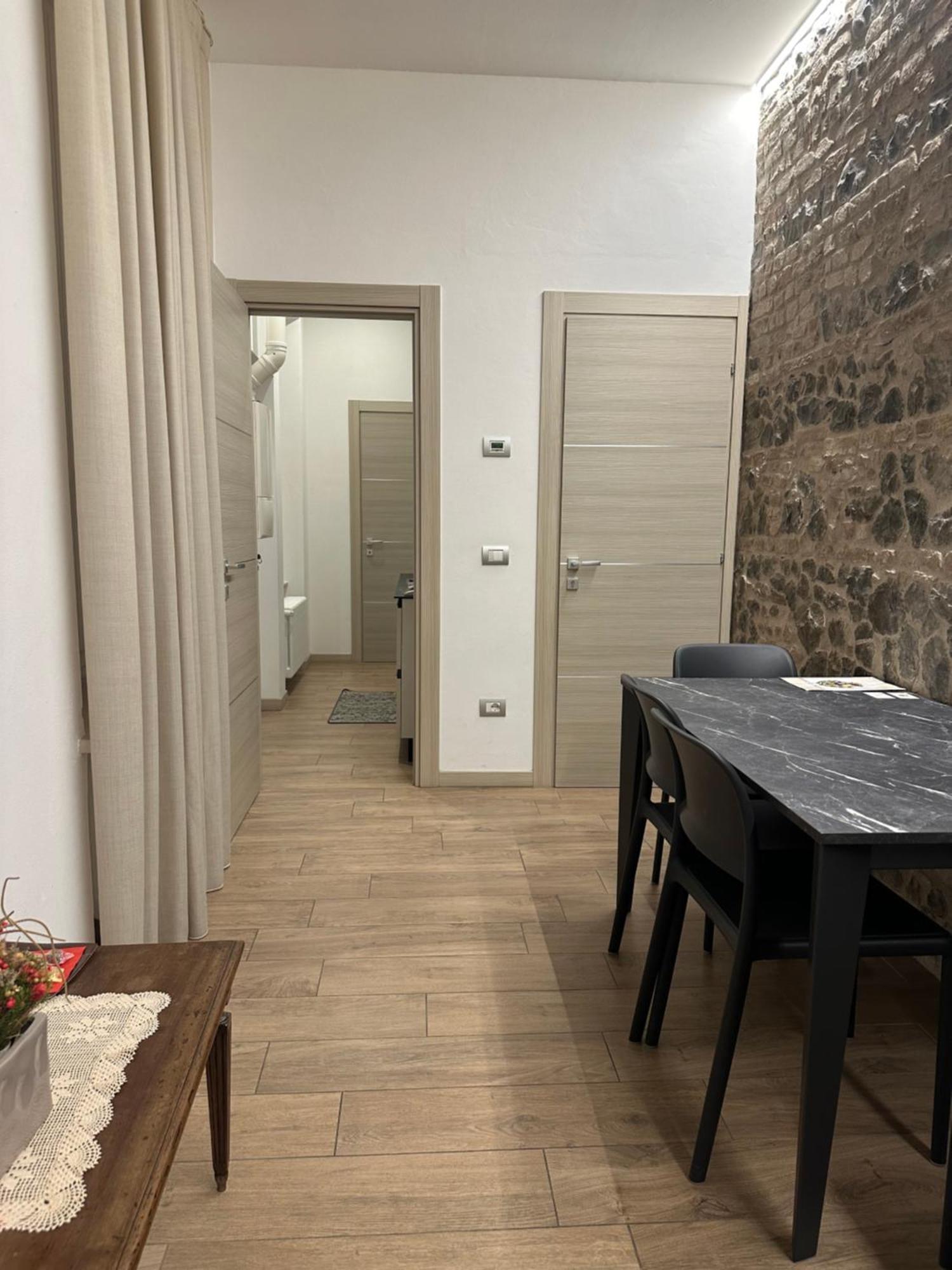 ホテル Residenza Pezzani パルマ エクステリア 写真